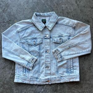 Denim Jacket Light Wash Women's Button-up
